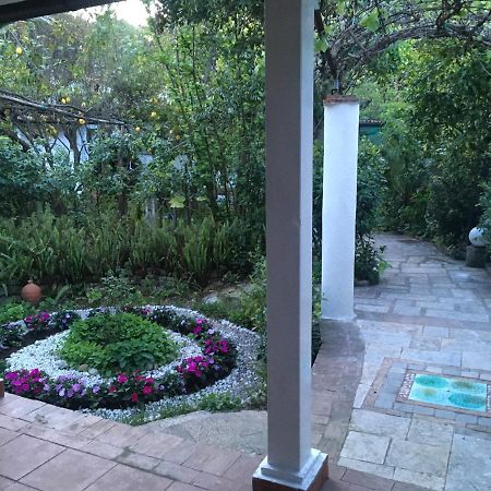 Residenza Luna Паестум Екстериор снимка
