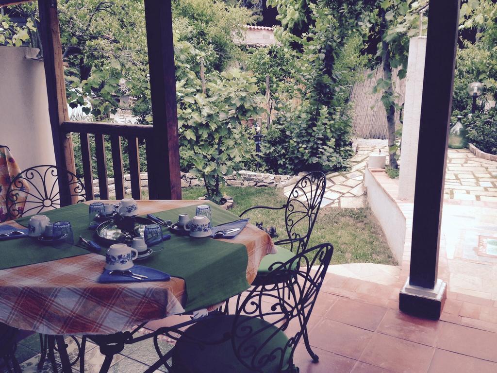Residenza Luna Паестум Екстериор снимка
