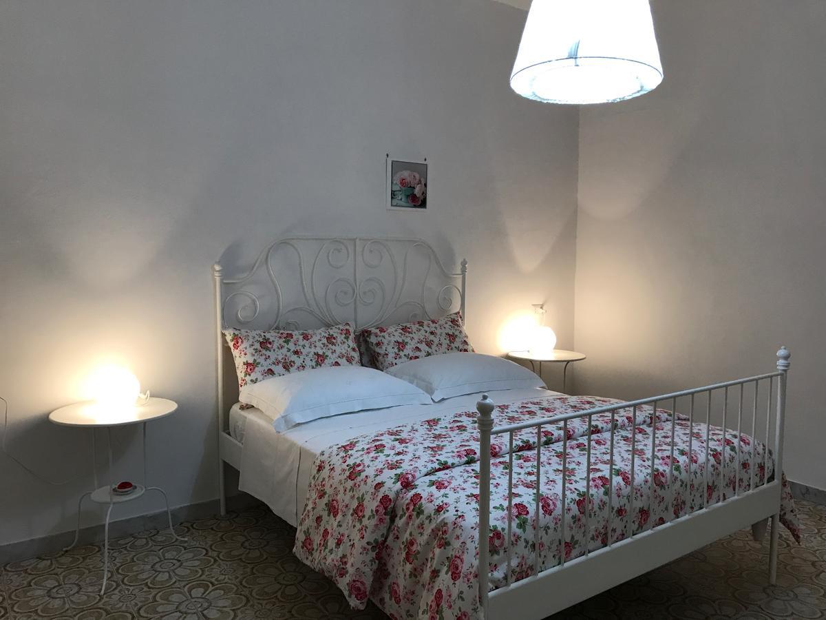 Residenza Luna Паестум Екстериор снимка